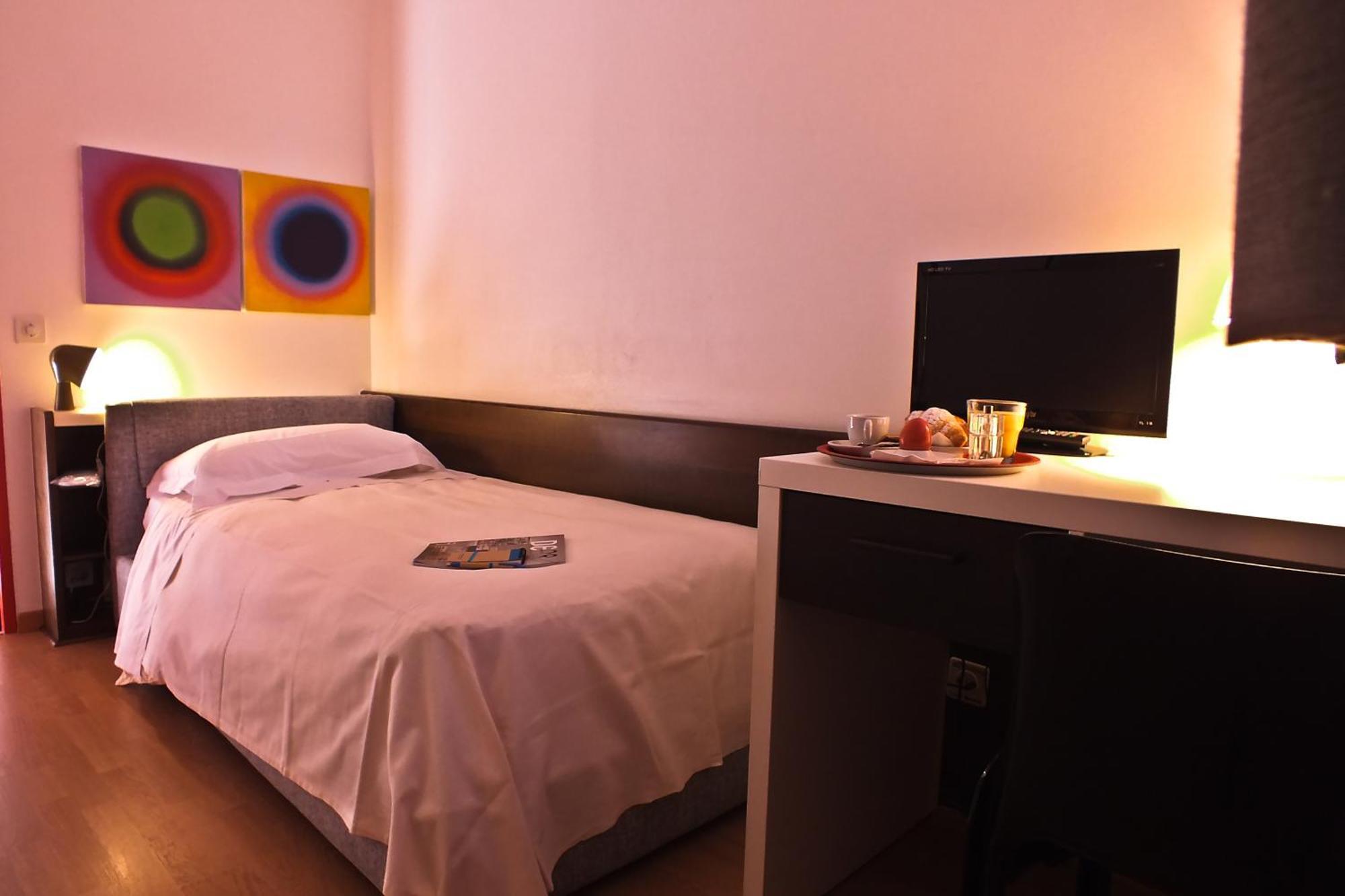 Hotel Garni Centro Chiasso Kültér fotó