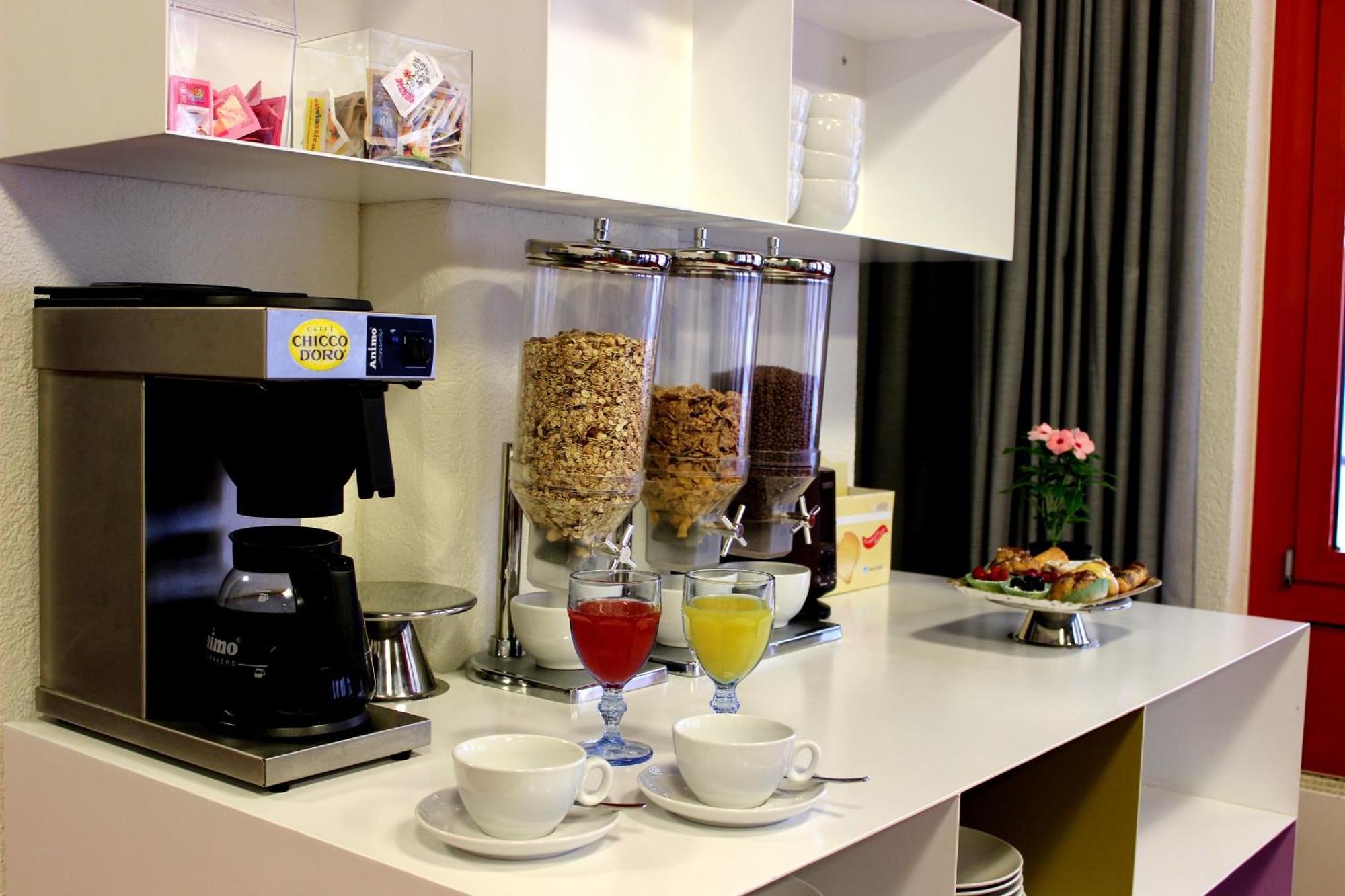 Hotel Garni Centro Chiasso Kültér fotó